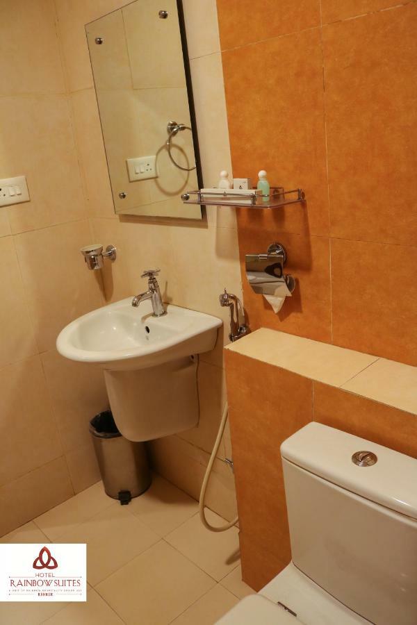 Hotel Rainbow Suites Cananor Exterior foto